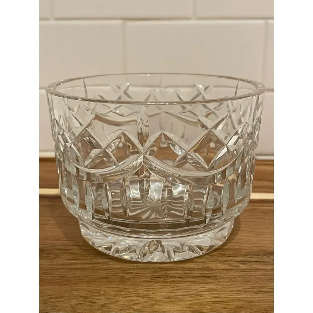 Threshold crystal bowl